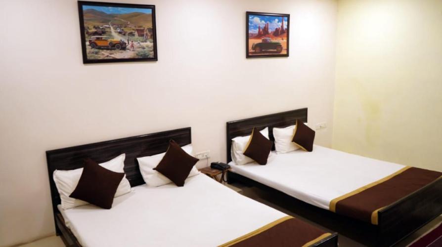 Hotel Atithi Niwas Prayagraj Exterior photo